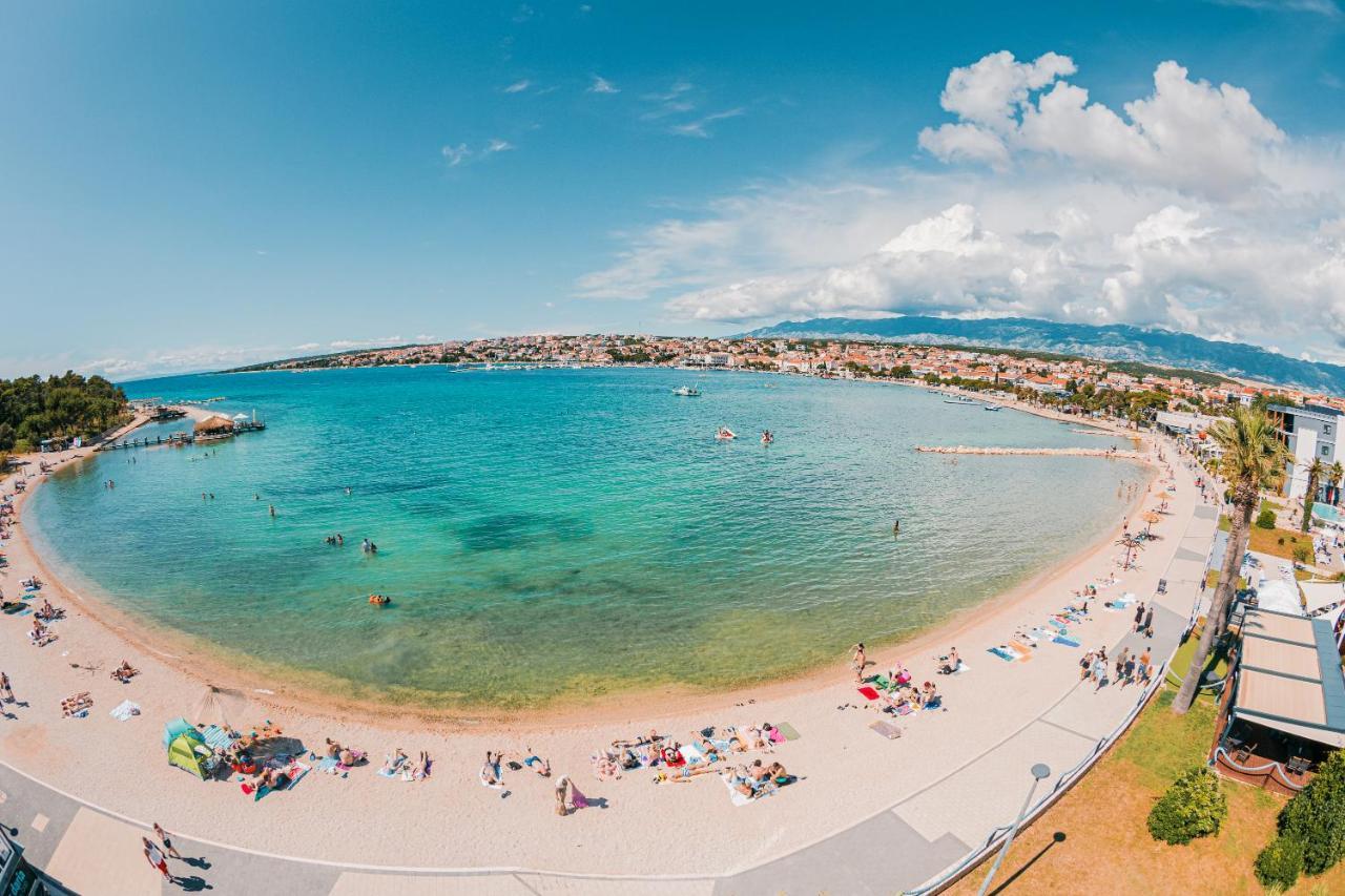 Kaneo Beach Hotel Novalja Buitenkant foto